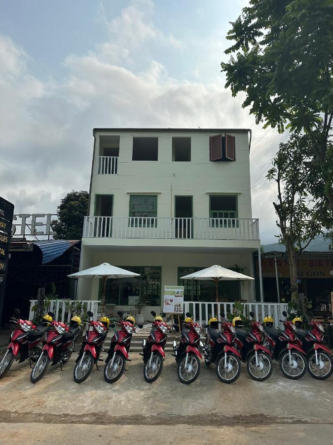 Delapong Guest House - Motorbike Tourハザン エクステリア 写真